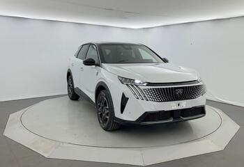 Peugeot 3008 à Niort : Hybrid 145 e-DCS6 GT