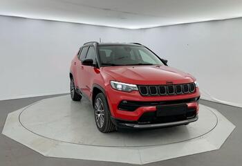 Jeep Compass à Niort : 1.5 e-Hybrid 130 ch Summit