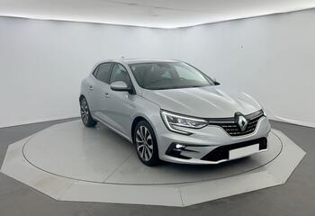 Renault Megane-iv à Niort : Blue dCi 115 EDC Techno