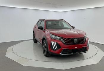 Peugeot 2008 à Niort : Hybrid 145 e-DCS6 Allure