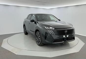 Peugeot 3008 à Niort : Hybrid 145 e-DCS6 GT