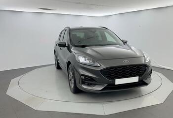 Ford Kuga à Niort : 2.5 Duratec 190 ch FlexiFuel FHEV E85 Powershift ST-Line X