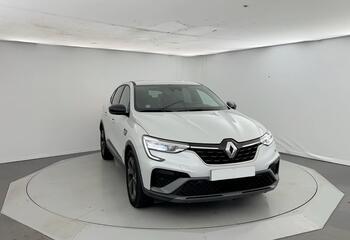Renault Arkana à Niort : E-Tech 145 R.S. Line