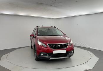 Peugeot 2008 à Niort : PureTech 130ch S&S BVM6 Allure