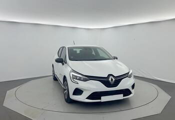 Renault Clio-v à Niort : E-Tech full hybrid 145 Equilibre