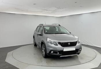 Peugeot 2008 à Niort : BlueHDi 100ch S&S BVM5 Allure