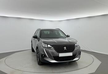 Peugeot 2008 à Niort : PureTech 130 S&S EAT8 GT