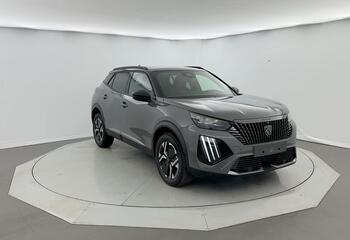 Peugeot 2008 à Niort : Hybrid 145 e-DCS6 GT