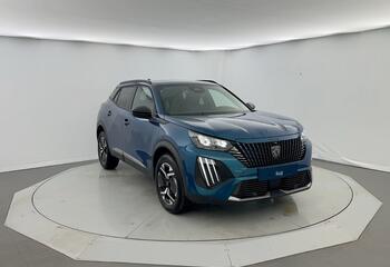 Peugeot 2008 à Niort : Hybrid 145 e-DCS6 Allure